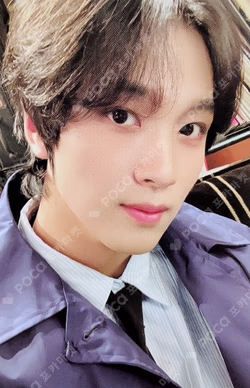 ISTJ [DREAM Agit : Let’s get down] RANDOM TRADING CARD SET C Ver.