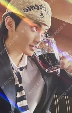 ISTJ 7DREAM QR Ver. KMS MARK photocard image