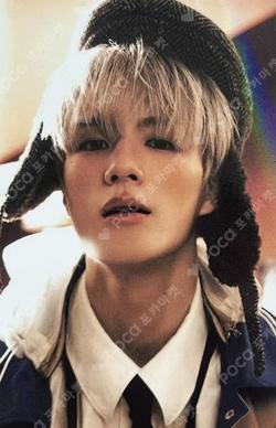 ISTJ HOTTRACKS JENO photocard image