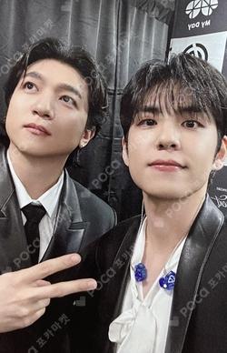 2024 DAY6 SPECIAL CONCERT 'The Present' Photobook Unit photocard image