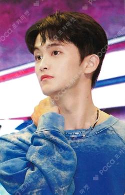 NCT MARK photocard image