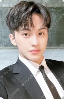 NCT MARK photocard image