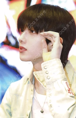 NCT JISUNG photocard image