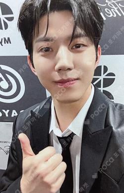 2024 DAY6 SPECIAL CONCERT 'The Present' Photobook