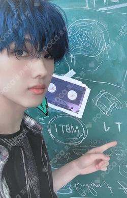 ISTJ MUSIC KOREA LUCKY DRAW JISUNG photocard image