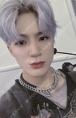 ISTJ EVERLINE JENO photocard image