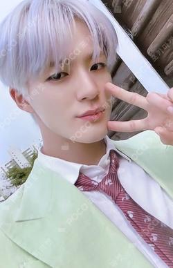 ISTJ EVERLINE LUCKY DRAW JENO photocard image