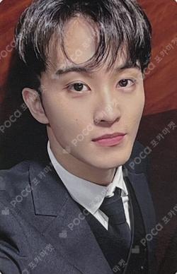 ISTJ WITHMUU MARK photocard image