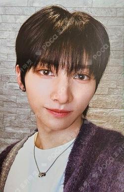NEXZ X TOWER RECORDS CAFE YU photocard image