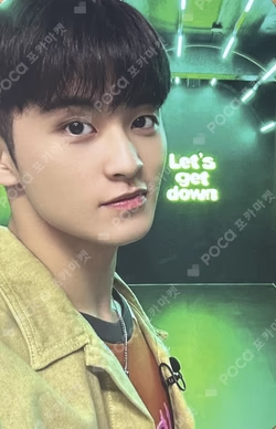 ISTJ [DREAM Agit : Let’s get down] RANDOM TRADING CARD SET D Ver.