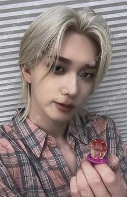 DUH! APPLEMUSIC THEO photocard image
