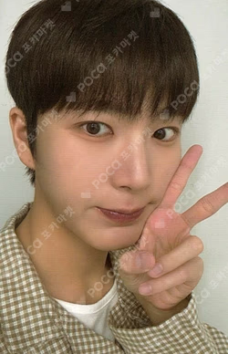 2024 OMEGA X MEMBERSHIP 1:1 PHOTO EVENT fromm store KEVIN photocard image