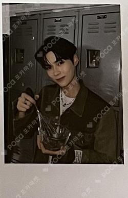 ZEROBASEONE SUNG HANBIN photocard image