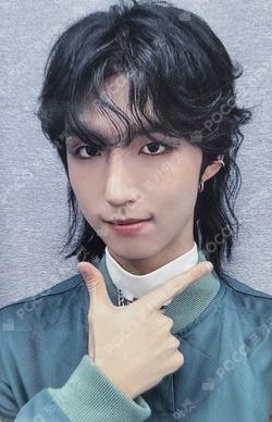Livelock SOUND WAVE JunHan photocard image