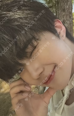 YOUTH IN THE SHADE SOUND WAVE PARK GUNWOOK photocard image