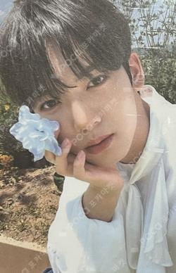 ZEROBASEONE HAN YUJIN photocard image