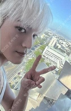 NCT 127 2ND TOUR NEO CITY : SEOUL - THE LINK + LUCKY DRAW TAEYONG photocard image