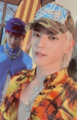 2 Baddies STREET LUCKY DRAW B Ver. TAEYONG photocard image