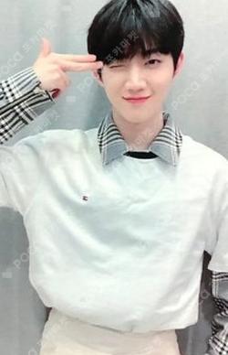 It’s ME, It's WE SOUND WAVE HYEONGSEOP photocard image