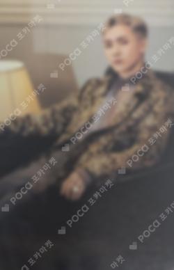 The Nocturne YIZHIYU AARON photocard image