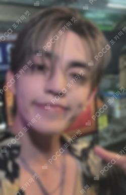 SPILL THE FEELS YIZHIYU S.COUPS photocard image