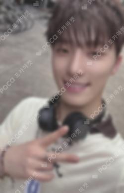 SPILL THE FEELS YIZHIYU DINO photocard image