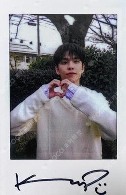 DICON VOLUME N°27 ONE FINE DAY6 A type KAKAO TALK WONPIL photocard image