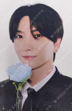 SUPER JUNIOR 20th ANNIVERSARY EXHIBITION [SUPER RECORDS] Rose Day Event