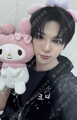 WILD&FREE SOUND WAVE BRIAN photocard image