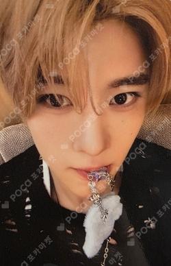 NCT WISH THE 1ST PHOTO EXHIBITION [ONE SUMMER WISH] WINGS KEYRING SET SION photocard image