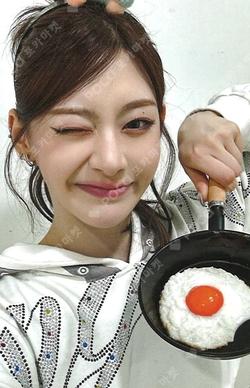 [S] MAKESTAR Seeun photocard image