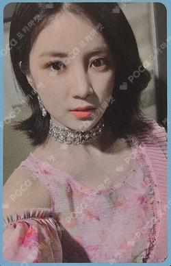 LOOK WINNER ChoRong photocard image