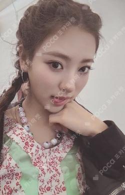 MY EYES OPEN VVIDE M2U ANNA photocard image