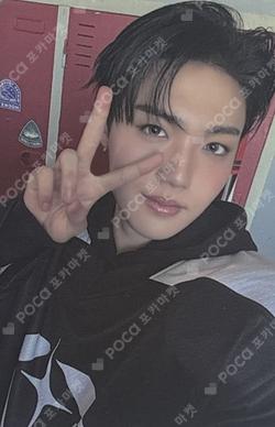 TREASURE 2025 SEASON’S GREETINGS REWARD DOYOUNG photocard image