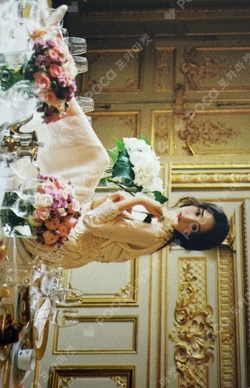 HeeJin HeeJin photocard image