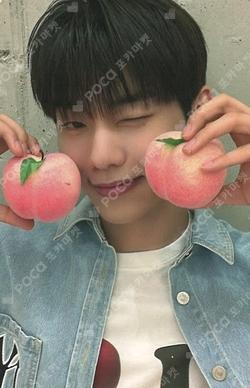 HOT MESS ITTA LEEJEONGHYEON photocard image