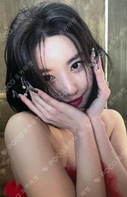 Color KWONEUNBI photocard image