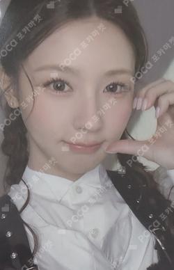 We are STUDIO CHOOM GIFT MIYEON photocard image