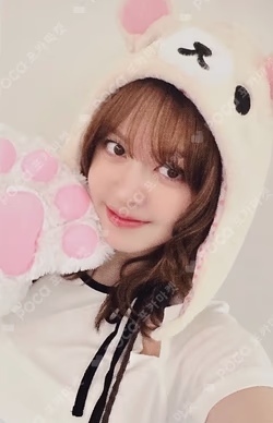 Fe3O4: FORWARD APPLEMUSIC Lily photocard image