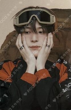 ATEEZ X ANITEEZ POP-UP STORE ANITEEZ IN TREASURE IN TOKYO SOFT CAN BADGE YUNHO photocard image
