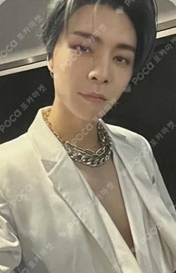 NCT 127 2ND TOUR NEO CITY : JAPAN - THE LINK Blu-ray JOHNNY photocard image