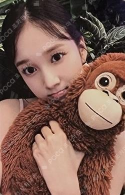 WE NEED LOVE WITHMUU LUCKY DRAW J photocard image