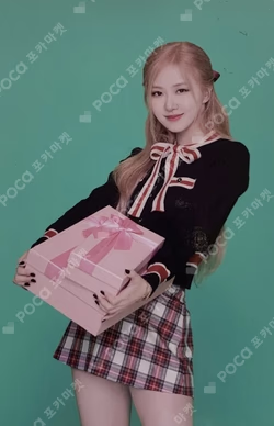 BLACKPINK THE GAME PHOTOCARD COLLECTION Christmas Edition
