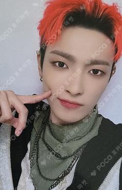 THE WORLD EP.2 : OUTLAW OFFICIAL POP-UP STORE RANDOM ACRYLIC STAND HONGJOONG photocard image