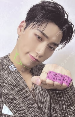 THE WORLD EP.2 : OUTLAW DIARY VER.