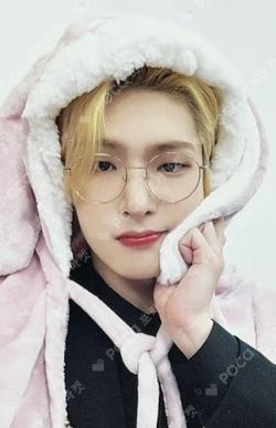 SPIN OFF : FROM THE WITNESS MAKESTAR LUCKY DRAW MINGI photocard image