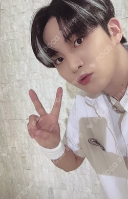 THE WORLD EP.2 : OUTLAW PLATFORM VER. JONGHO photocard image