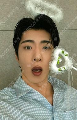 Part.1 ONF:MY IDENTITY SOUND WAVE WYATT photocard image