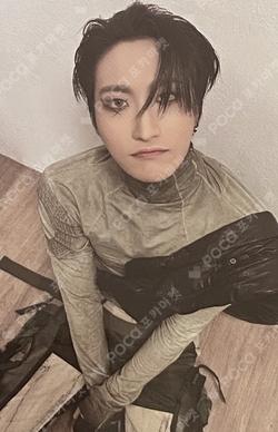 THE WORLD EP.2 : OUTLAW DIGIPACK VER. SEONGHWA photocard image