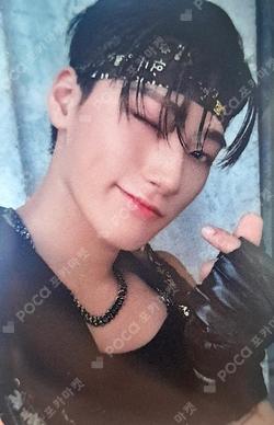 THE WORLD EP.2 : OUTLAW OFFICIAL POP-UP STORE STAMP MAP TOUR EVENT SAN photocard image